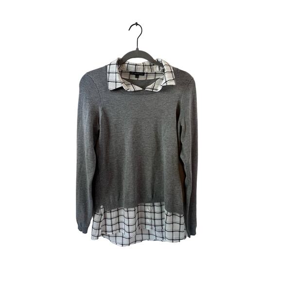 Adrianna Papell Tops - Adrianna Papell Women's Grey Blouse w/plaid detail Size Small
